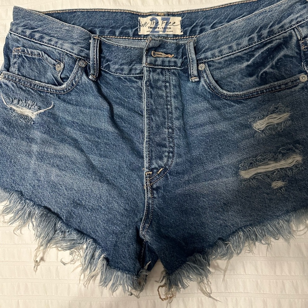 Free People womens size 27 cut off jean shorts